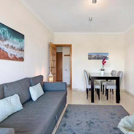 Lovely One Bedroom Apartment Quarteira Exterior photo