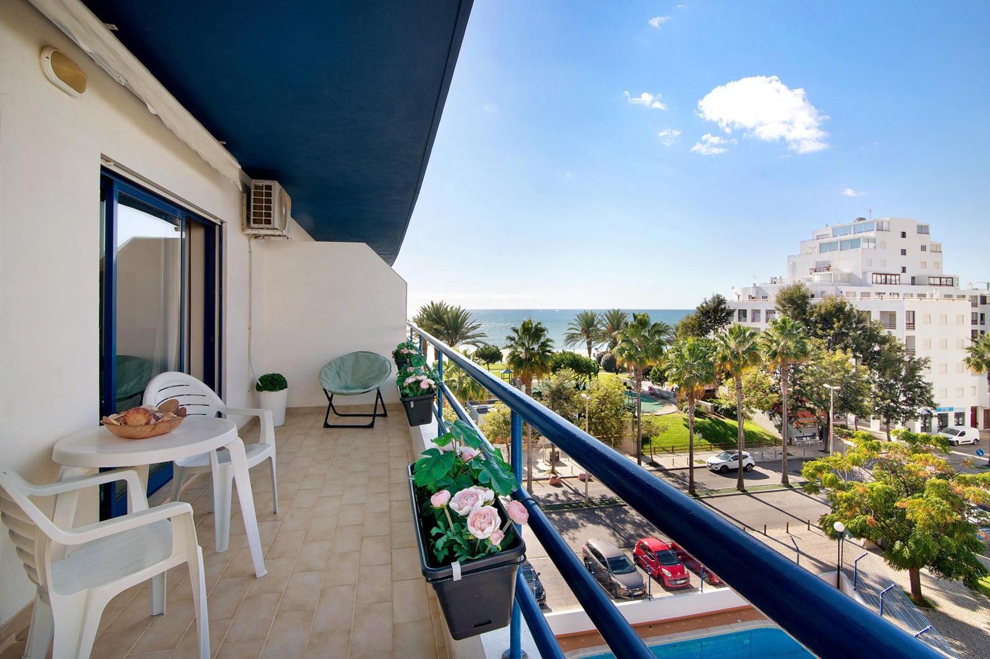Lovely One Bedroom Apartment Quarteira