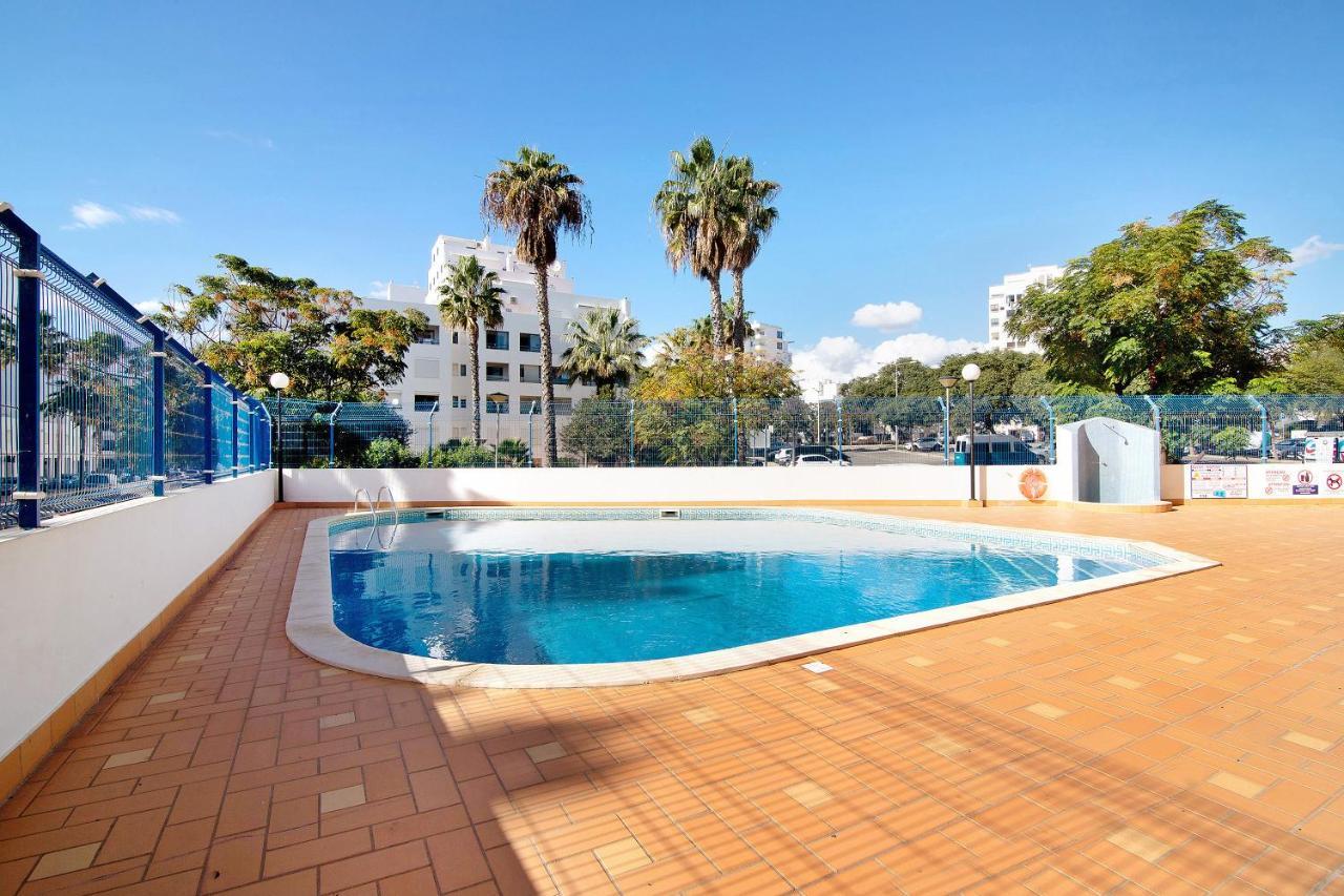 Lovely One Bedroom Quarteira